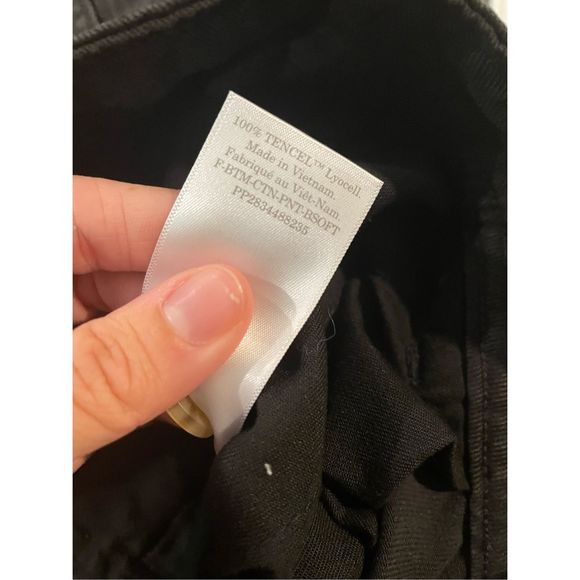 Everlane relaxed chino pant in black NWT - Picture 3 of 3